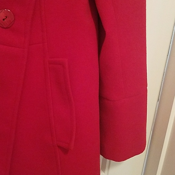 Coat - Picture 3 of 4